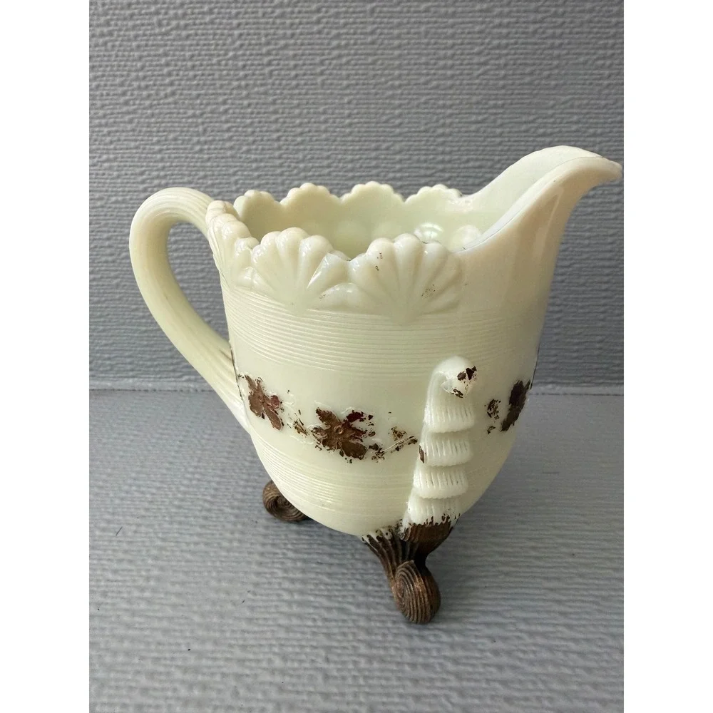 Vintage Custard‎ Uranium Glass Creamer Pitcher Shell Design UV Glow Floral